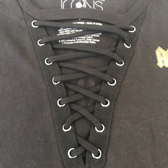 Torrid- AC/DC V neck cross cross tee - Picture 6 of 6